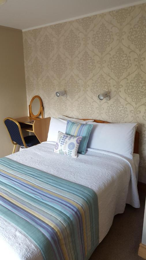 Riverwalk House B&B Oughterard Buitenkant foto