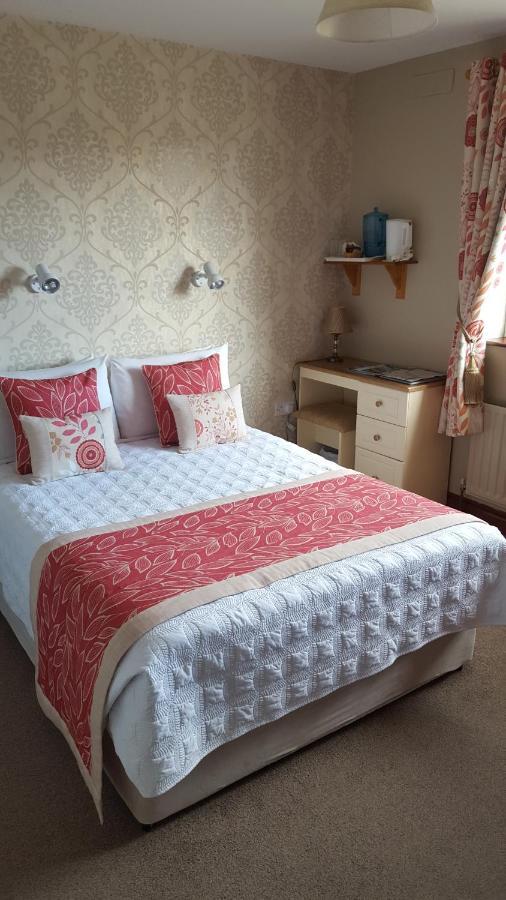 Riverwalk House B&B Oughterard Buitenkant foto