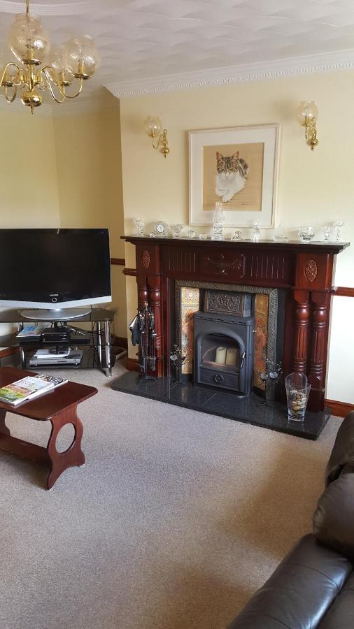 Riverwalk House B&B Oughterard Buitenkant foto