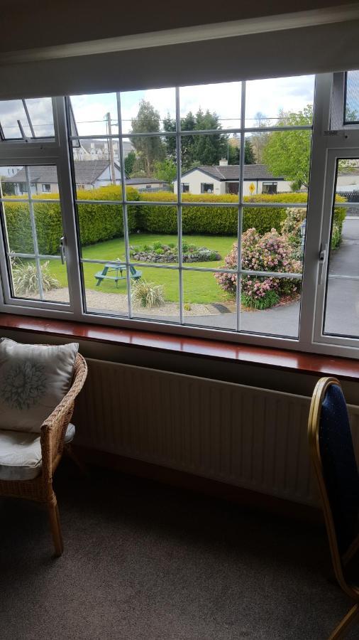 Riverwalk House B&B Oughterard Buitenkant foto